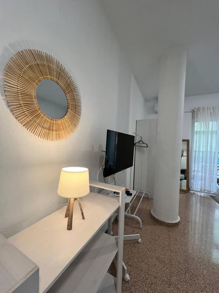 Estudios Con Encanto Alicante Exterior photo