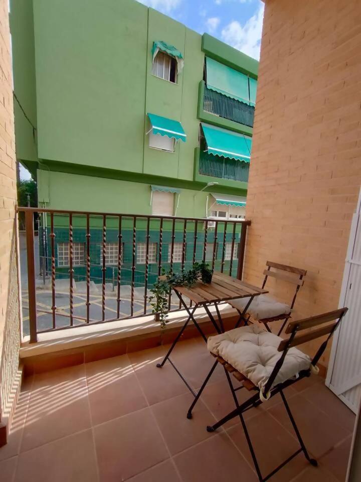 Estudios Con Encanto Alicante Exterior photo